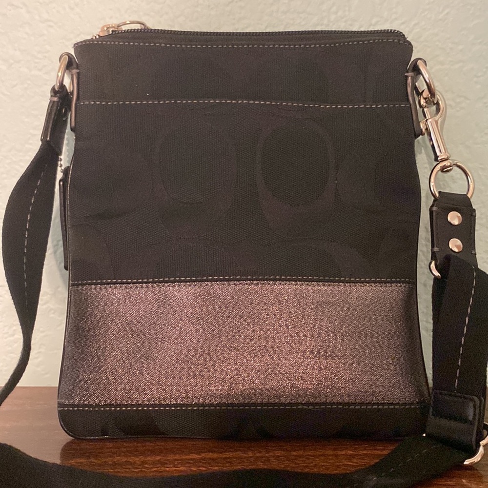 Coach Black Purse - Picture 6 of 7